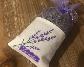 Lavender Image French Lavender Sachet, Vintage French Market Muslin Pouch French Lavender Sachet  Ooh La La