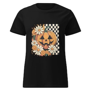 Floral Pumpkin Fall T-Shirt – Women&#39;s Autumn Tee – Cute Boho Thanksgiving Shirt – Cozy Seasonal Graphic Tee – Pumpkin and Flowers Design