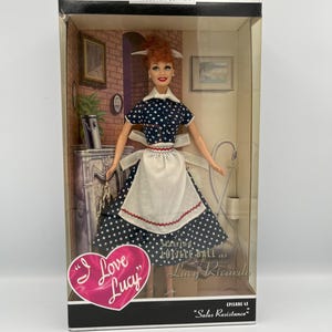 Lucille Ball Lucy Ricardo Doll - 1998 Collector Edition - Episode 45 Sales Resistance