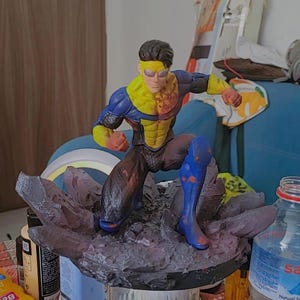 Mark Grayson Figure | 3D Printed Handmade Invincible Fan Art | Superhero Statue | Resin Collectible | Gift for Comic Fans