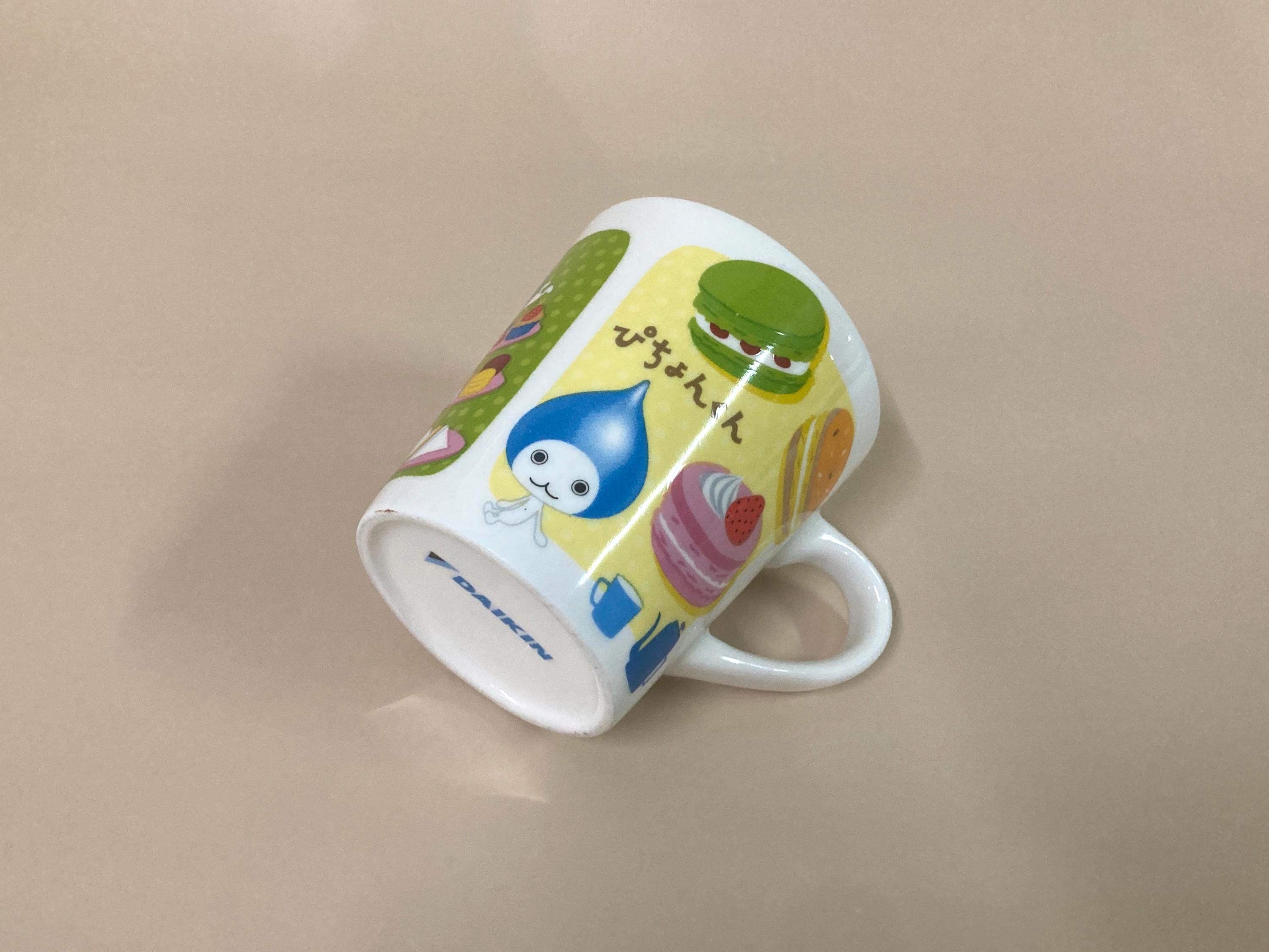 ダイキンのマスコットキャラクター、ピションくんのドーナツ柄 
