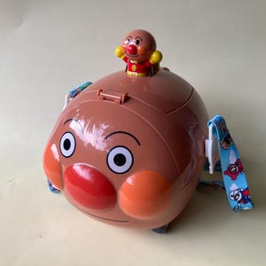 Anpanman Popcorn Bucket Toy – Museum Exclusive Bread Car Storage with Strap