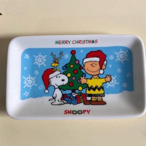 スヌーピー＆チャーリー・ブラウンのクリスマススナックプレート – サントリーコーヒー PEANUTS 60周年記念