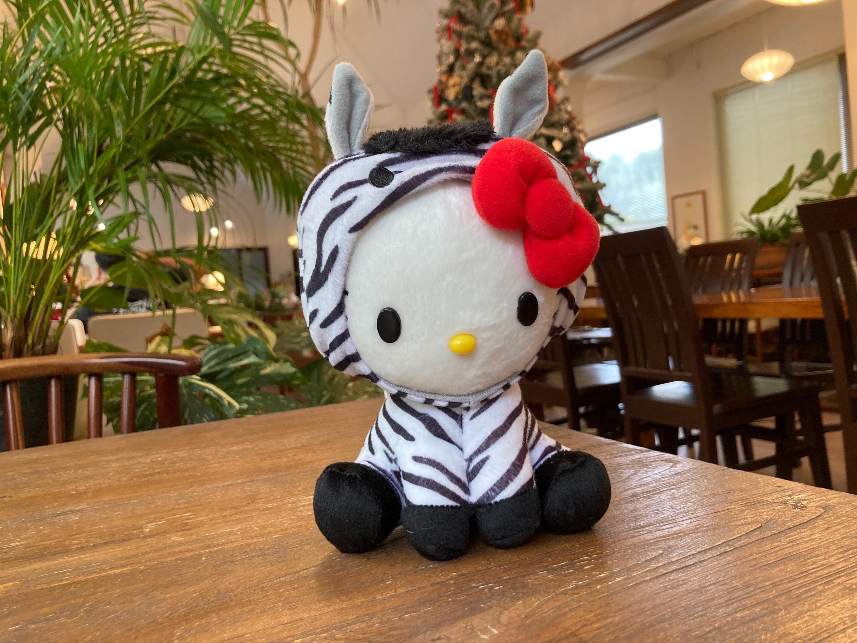 Hello Kitty Teru Teru Bozu Plush – K15 Sanrio Smiles 2013 Zebra