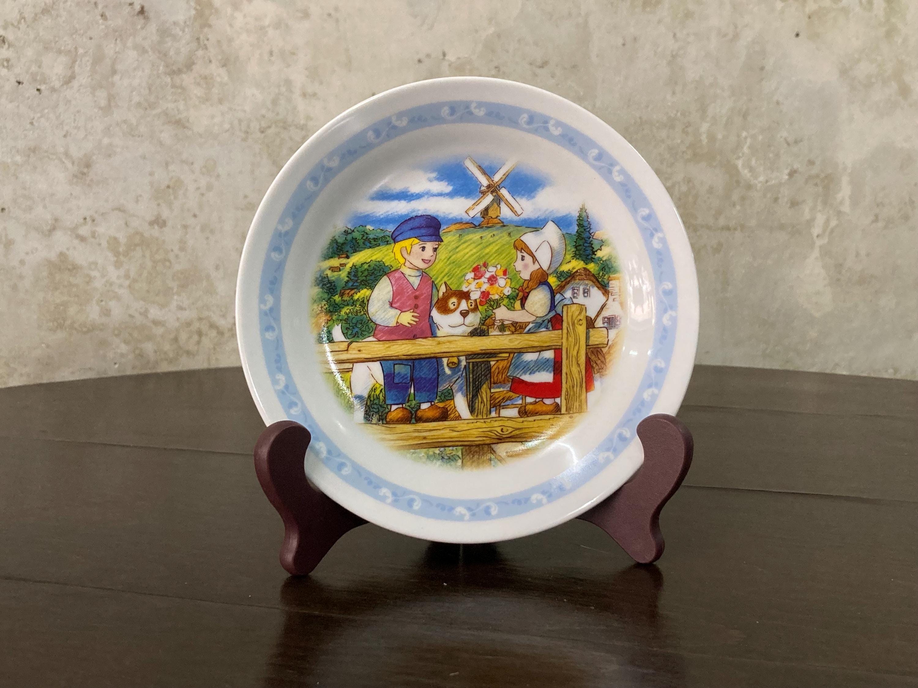食器 A Dog of Flanders. Not for Sale. A Dog of Flanders Vintage Collectible Plate — delightful