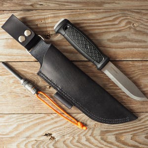 Leather Sheath for Mora Garberg or Kansbol or Bushcraft with Firestarter Beltloop \\ Handmade Sheath with Left-handed Variant Possibilty