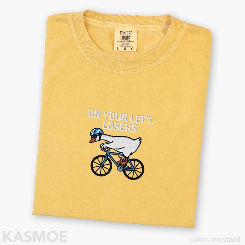 Chemise de cyclisme brodée, t-shirt pour perdants Comfort Colors® Funny Biking Bike Rider sur le côté gauche Mustard