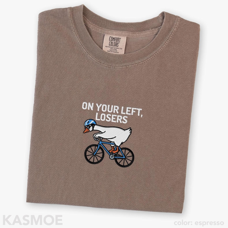 Chemise de cyclisme brodée, t-shirt pour perdants Comfort Colors® Funny Biking Bike Rider sur le côté gauche Espresso