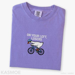 Chemise de cyclisme brodée, t-shirt pour perdants Comfort Colors® Funny Biking Bike Rider sur le côté gauche Violet