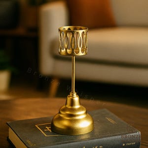 Modern Gold Pedestal Candle Holder – Geometric Metal Tealight Stand for Tabletop Decor, Minimalist Home Accent, aesthetic candle decor