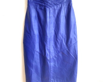 Blue leather mid length midi high waist pencil vintage skirt Danier small medium