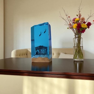 Whale Diver Resin Lamp: Solid Wood Ocean Night Light Sculpture Timeless Lamp