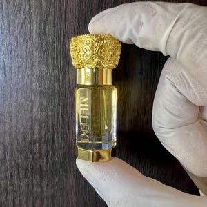 Oud Intense – Bold Sweet Oud Perfume Oil | Unisex & Long-Lasting | Meleki