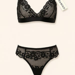 Floral Lace Lingerie Set | Lingerie Sets | Elegant Honeymoon Lingerie