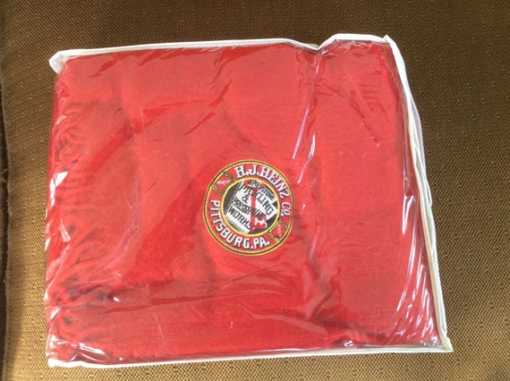 Collectible Red Heinz Wool lap blanket 50\u201d x 60\u201d Like New