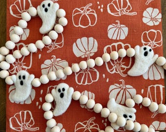 Ghost Halloween Garland: Natural Wood Beads & Felt Ghosts