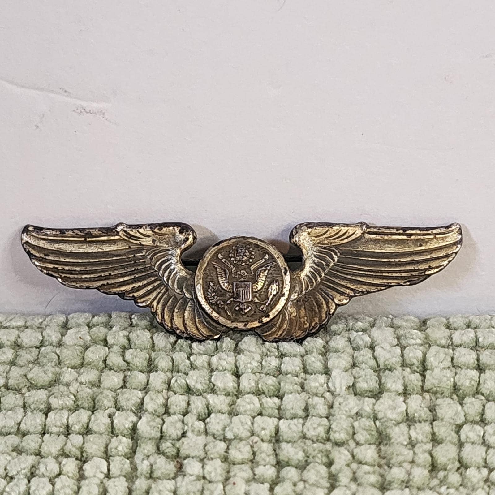 WWII Sterling US Air Corps Sweetheart Pilot Wings Pin Great Seal