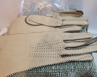 Ultra Soft Vintage Hansen Leather Gloves – Possibly Kid or Deerskin – Size 6.5