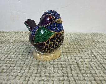 VTG Jeweled Enameled Bird Trinket Box Hinged Magnetic Closure Crystals