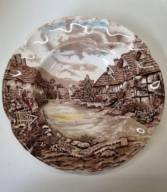 Johnson bros Olde English Countryside ！ Johnson Bros. Old English Countryside Pattern Dinner Plate