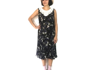 Black embroidery 1920s dress, Flapper retro dress, 20s dress, vintage, elegant, evening, embroidery, pearls, floral, cocktail dress, Size M