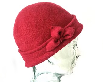 Red Hat, Vintage Hat, 1920s Hat, Winter Hat, Retro Hat, flapper, charleston, skull, 20s wool, warm french hat , Gift