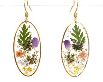 Dried flowers earring, Jewelry, unique, French, original, gift, creative, statement, gilt gold, queen anne lace, orange, purple flowers