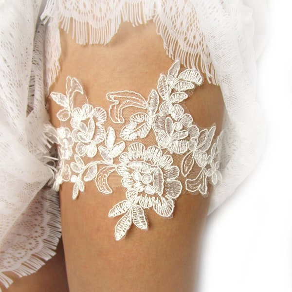 Ivory Lace Off White Alencon Garter Set Wedding Bridal Garter Belt Garters Custom Handmade France Foldedroses vintage romantic flower