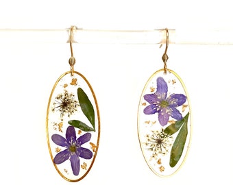 Dried flowers earring, Jewelry, unique, French, original, gift, creative, statement, gilt gold, wild carrot, purple flowers