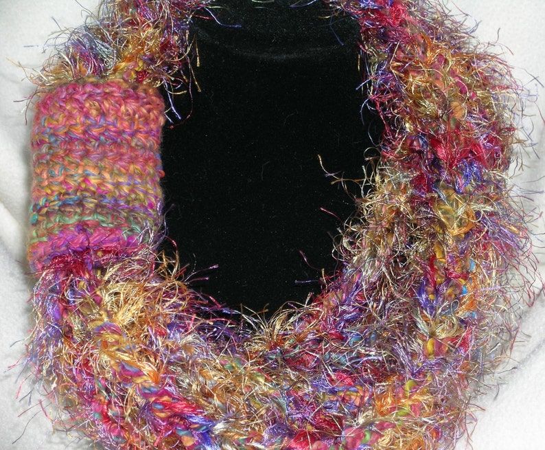 Crochet Infinity Scarf Circle Scarf image 4