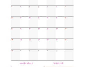 Può includere: Calendario mensile bianco per agosto 2025 con scritte rosa. Il calendario include sezioni per gli obiettivi del mese e una lista di cose da fare. I giorni della settimana sono elencati in alto.