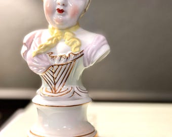 Busto de porcelana pintado a mano / Andrea by Sadek / Dama de mediados de siglo con detalles dorados