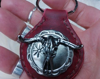 Handmade Leather Bull Skull Keychain – Western Boho Accessory