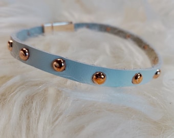 Handmade Ultra-Slim Leather Bracelet: Gold Rivets, Magnetic Clip