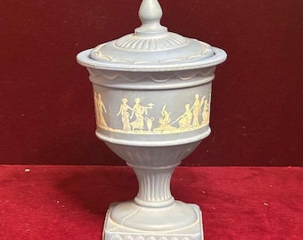 Vintage "Avon Wedgwood" Jaspis Deckeldose.