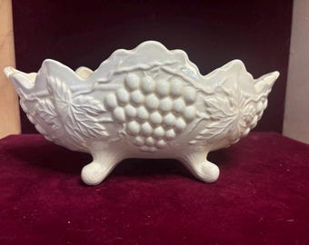 Vintage Ceramic Grape and Leaf motif fruit bowl