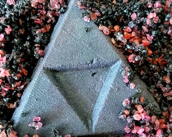 Dark Triforce | Bath Bomb Trio | Aromatherapy