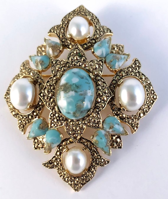 Turquoise and pearl Brooch, Sarah Coventry,