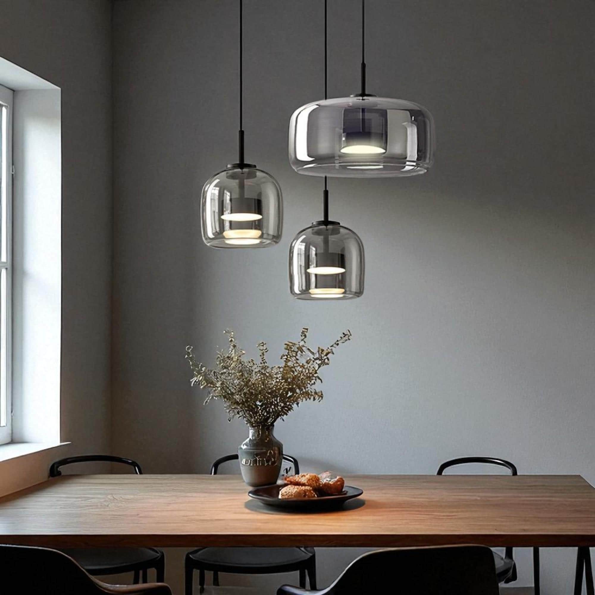 アンバーガラスドームペンダントライト：ミッドセンチュリーモダン吊り