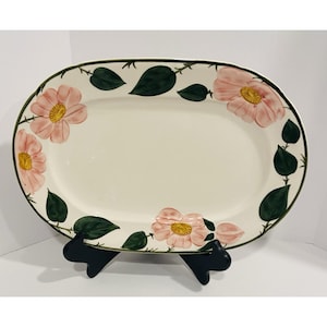 Villeroy and Boch Wild Rose Oval Platter 13 In Pink and Green Great Condition