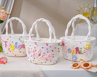 Bolso de mano de ganchillo para niña de las flores, cesta personalizada para niña de las flores con nombre, recuerdo de regalo para niña de las flores, cesta de pétalos de boda, mini bolso tejido para niña pequeña