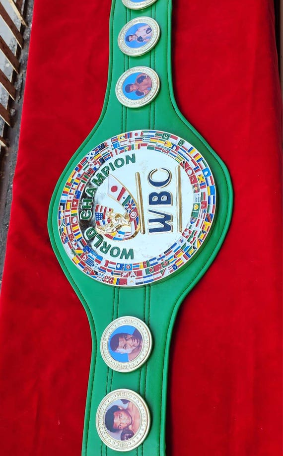WBC 世界ボクシング選手権タイトルベルトのレプリカ。グリーンのレザー