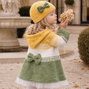 Baby Stricken Set Muster Kapuzenjacke Mütze Outfit Bogen Detail Kleinkind Mädchen