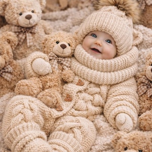 Paquete Patrón Invierno Bebé 5-en-1 | Pelele, Gorro, Botitas, Manoplas & Snood | PDF Descarga | 0-12 Meses