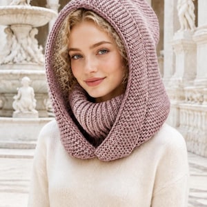 Modello per sciarpa con cappuccio lavorata a maglia, download digitale in formato PDF