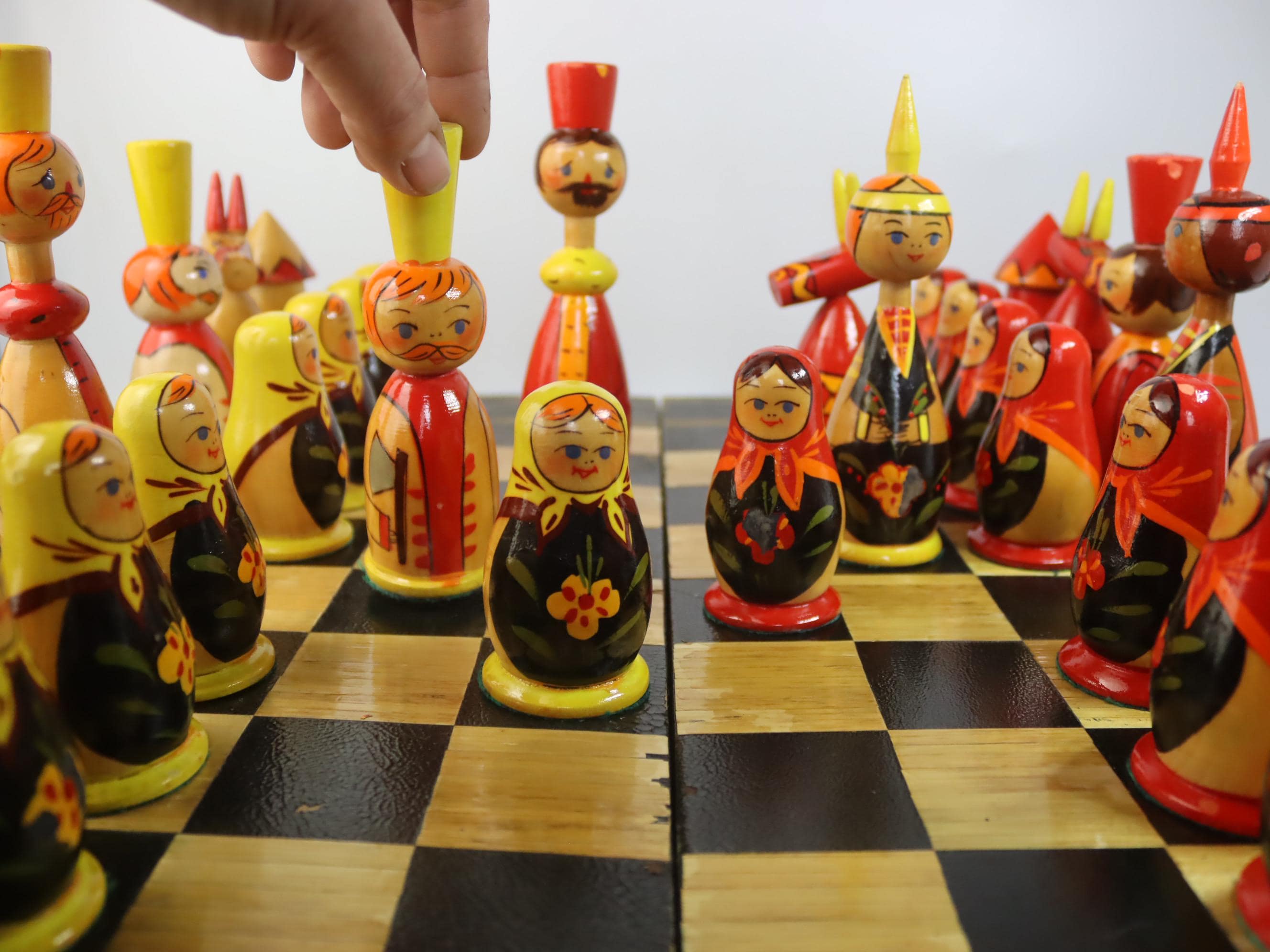 Nesting doll chess set - Etsy 日本