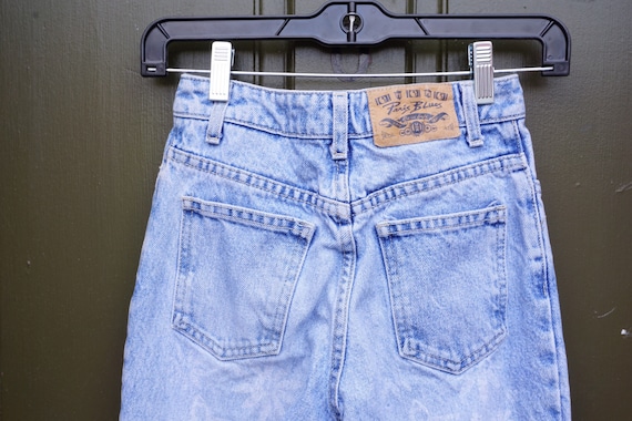 Daisy Print mom jeans
