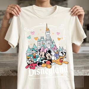 Chemise de vacances en famille Disneyland 2026, t-shirt familial assorti voyage Disney, chemise de vacances Magic Kingdom, voyage en famille Disney, chemise de vacances image 9