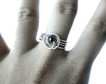 Spiral Ring (w/ hematite)