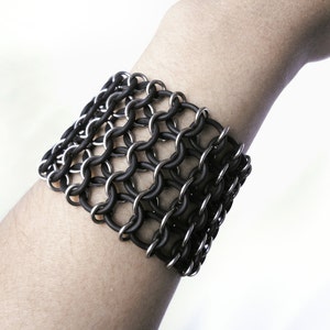 Steel & Black Wide Cuff 4 rows image 2